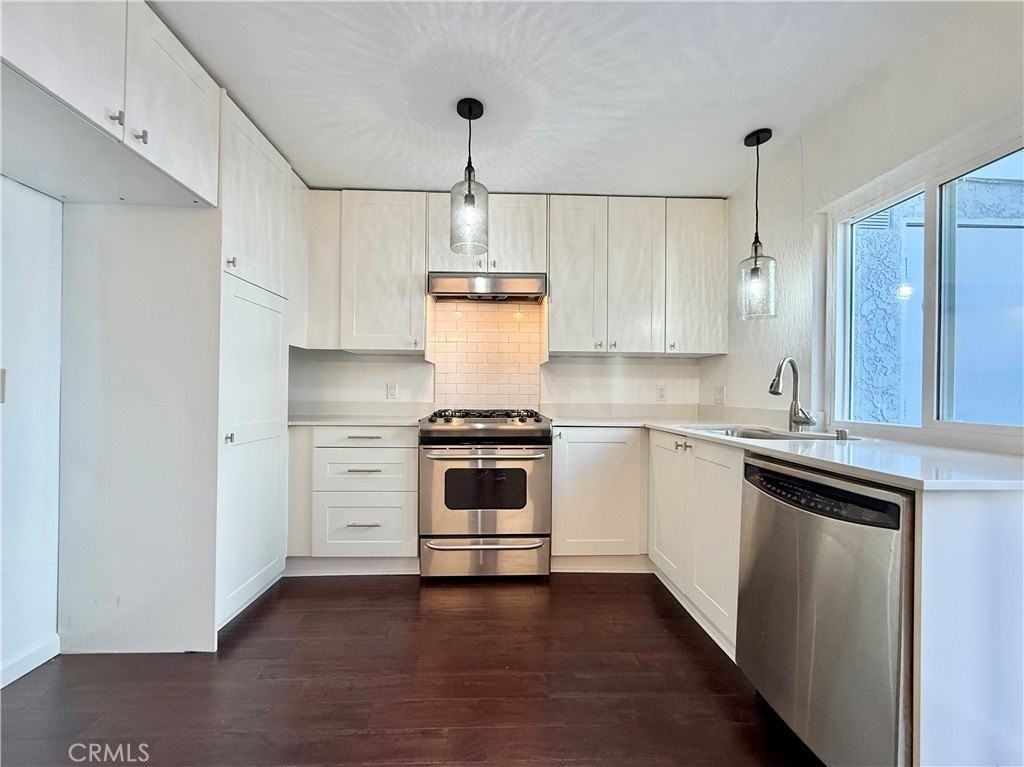 153 Briarwood - Photo 4 of 13