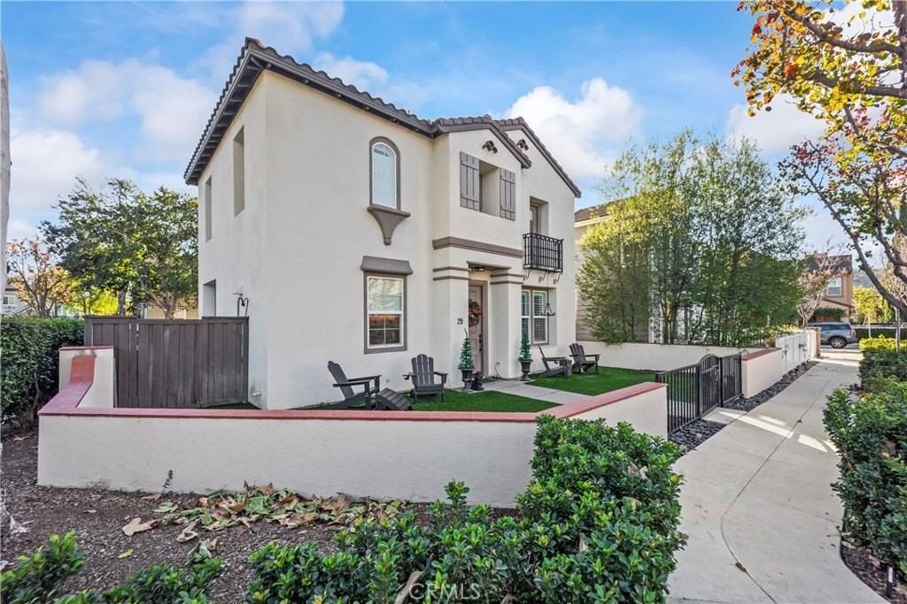 29 Sandy Pond Rd - Photo 3 of 29