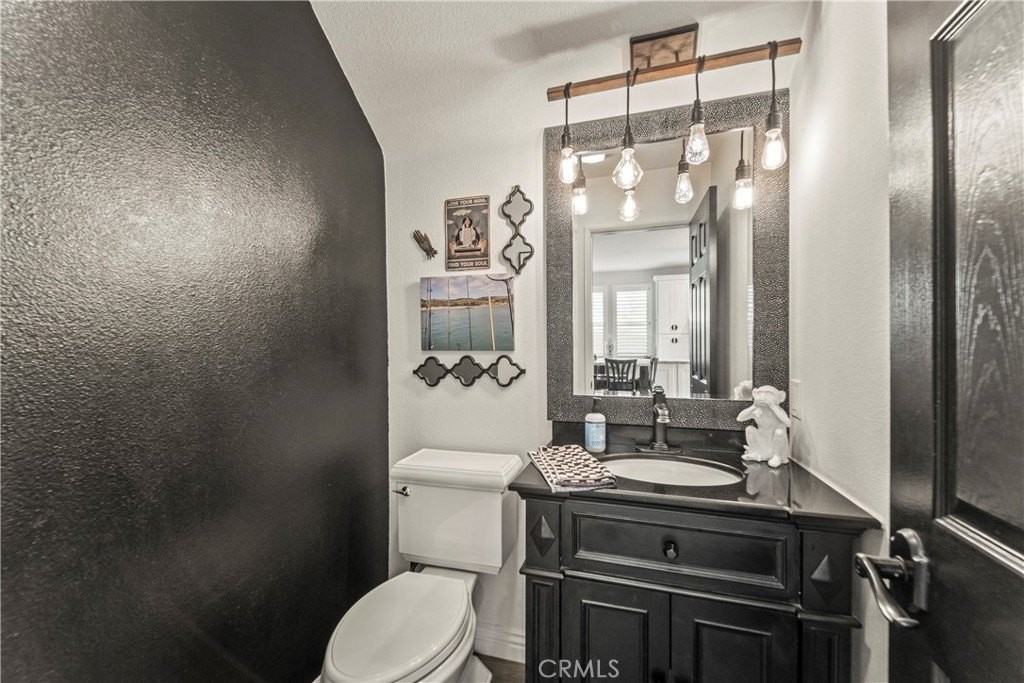 29 Sandy Pond Rd - Photo 6 of 29