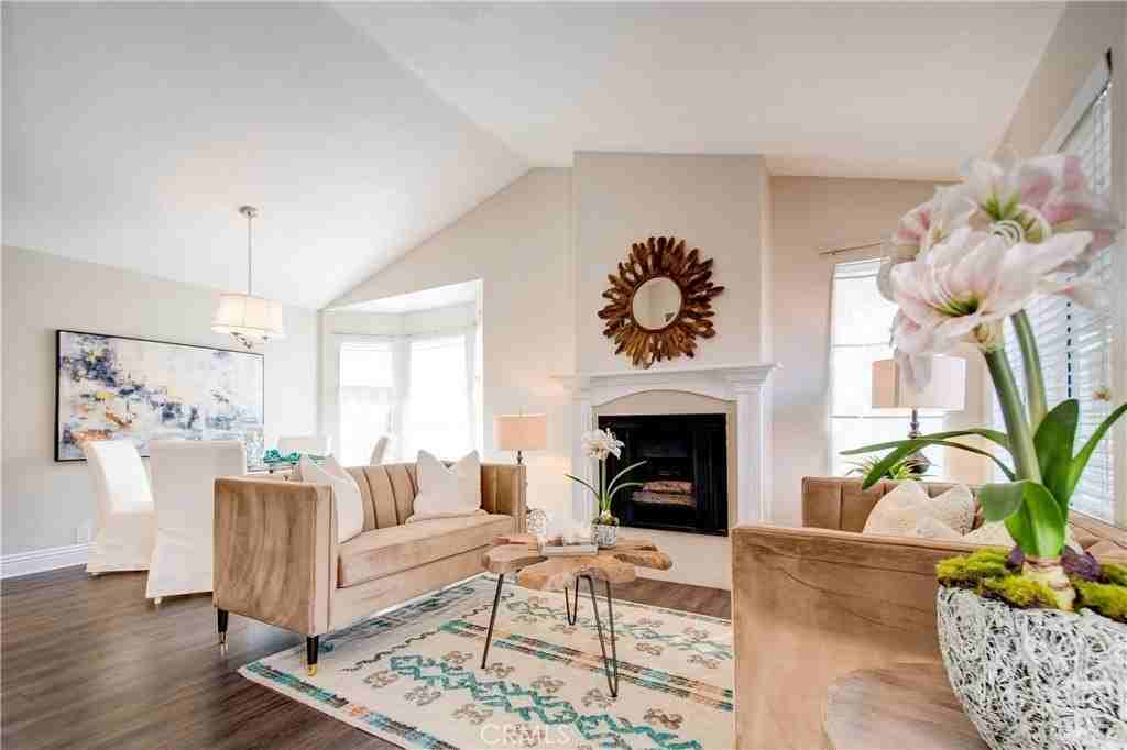 31 Hemlock - Photo 6 of 38