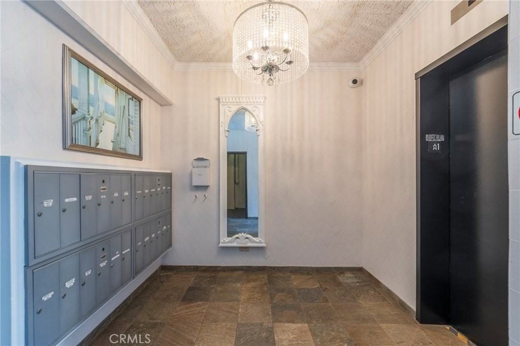 730 Esplanade #401 - Photo 5 of 34