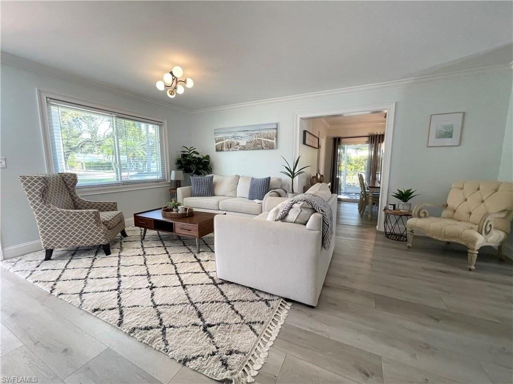 905 13th St N - Photo 4 of 23