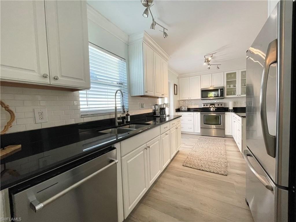 905 13th St N - Photo 7 of 23