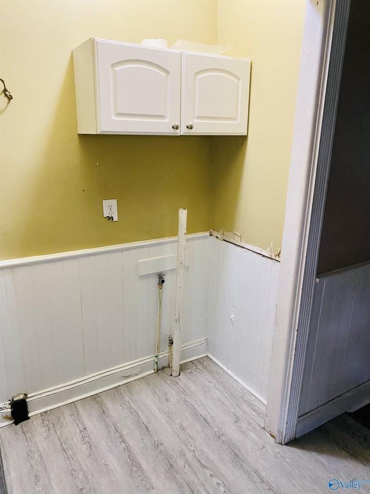 3509 Alpine St Sw - Photo 5 of 14