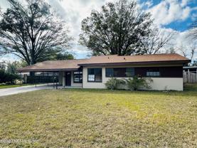 1904 Delaroche Dr W - Photo 1 of 1