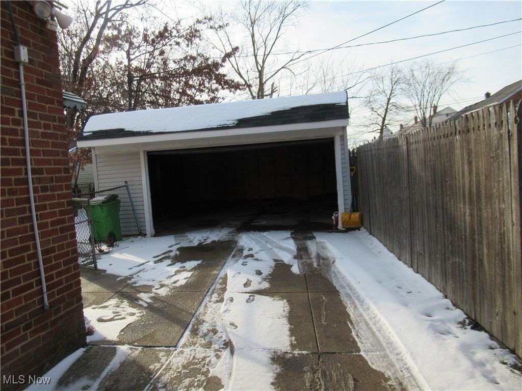 410 E 222nd St - Photo 3 of 19