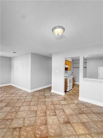 104 Village Dr - Photo 5 of 14