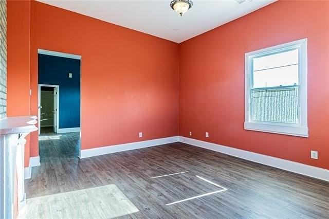 2201 Saint Ann St - Photo 2 of 10