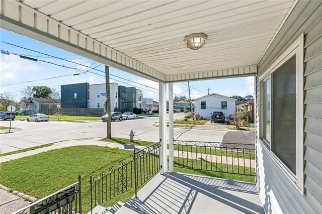 1339 Harrison Ave - Photo 3 of 13