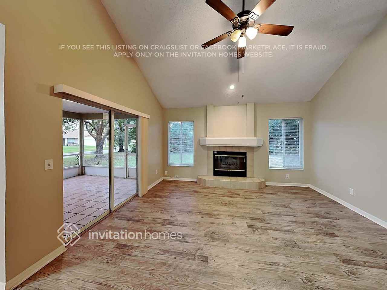 1904 Paddock Dr - Photo 4 of 20