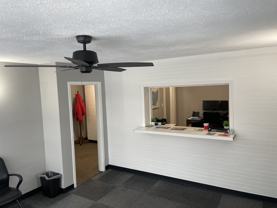 323 2nd St #B - Photo 1 of 1