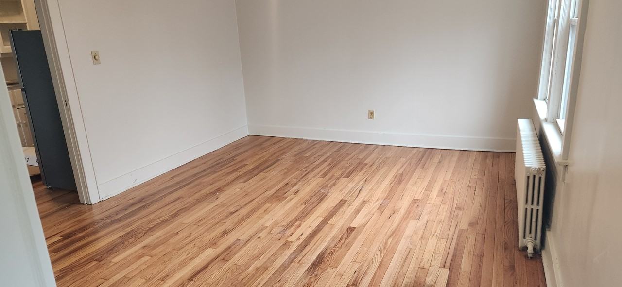 135 Spring St 2nd Fl #135-2 - Photo 2 of 8