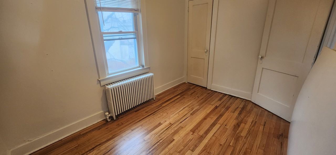 135 Spring St 2nd Fl #135-2 - Photo 4 of 8