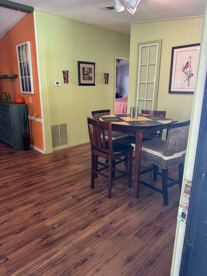 638 N Edgewater Dr #107 - Photo 4 of 22