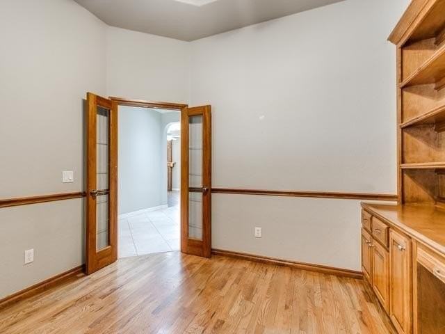 2632 Se 7th St - Photo 5 of 47