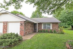featured image of 3326 Poplar Ct