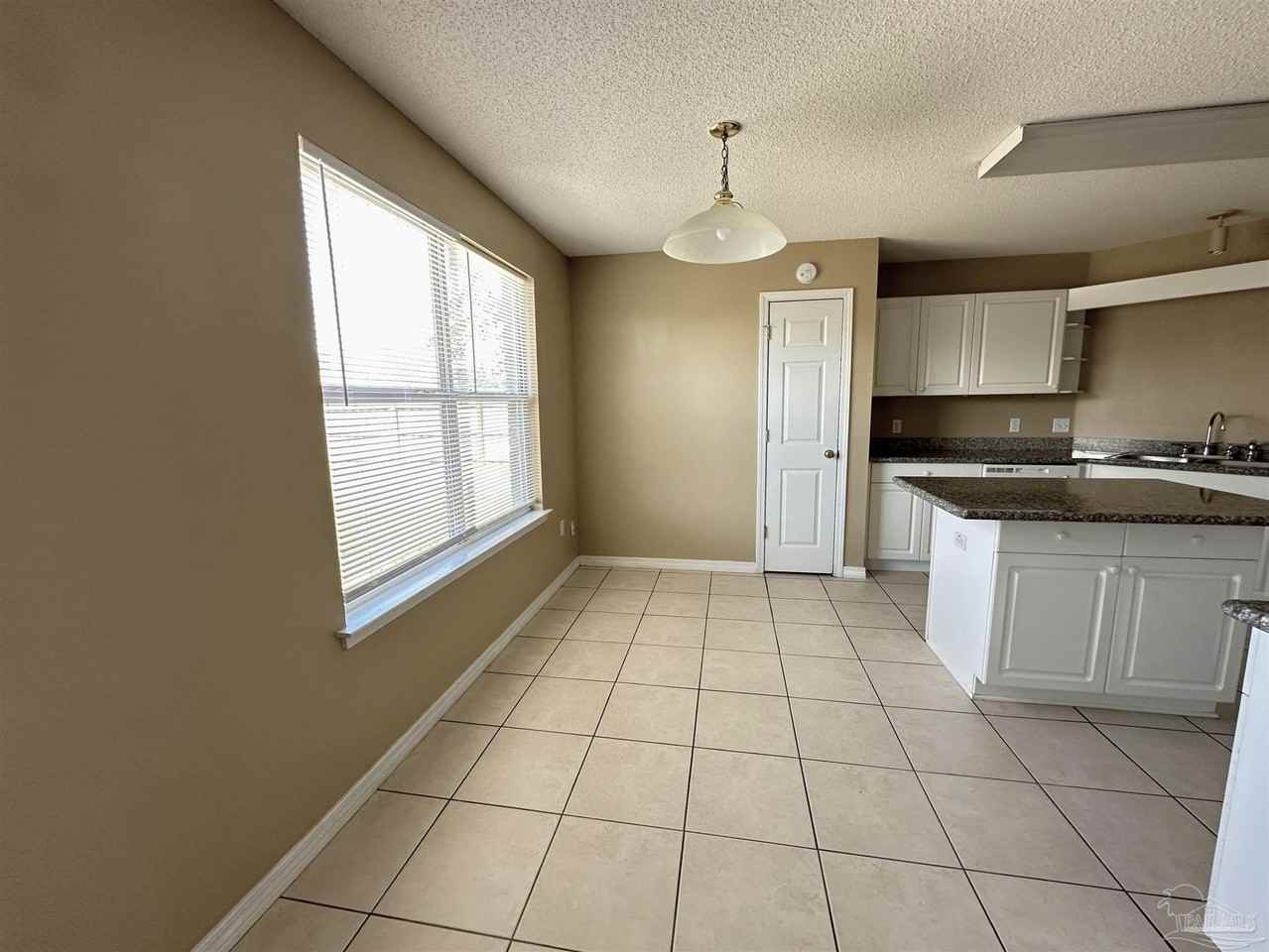 2028 Coral Reef Rd - Photo 5 of 14