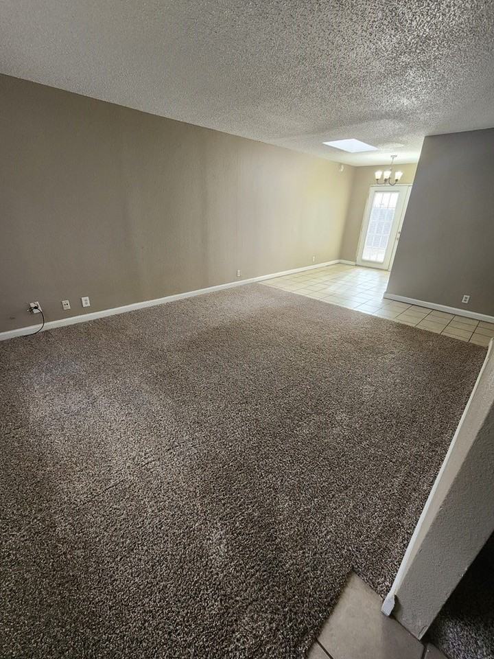 4401 Crockett Ave - Photo 2 of 23