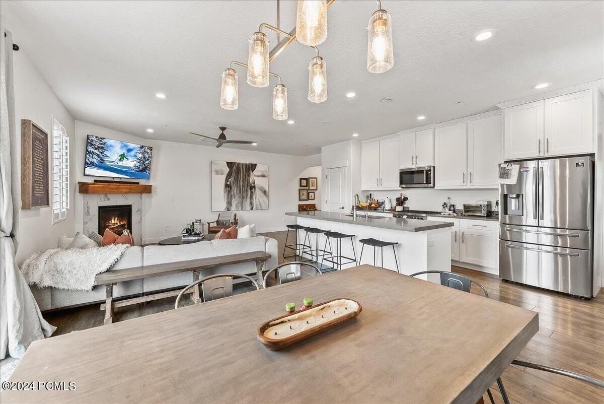 3359 Quarry Springs Dr - Photo 7 of 43