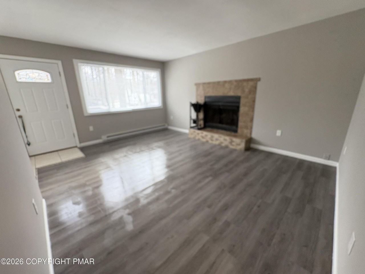 810 Trafalgar Rd - Photo 3 of 9