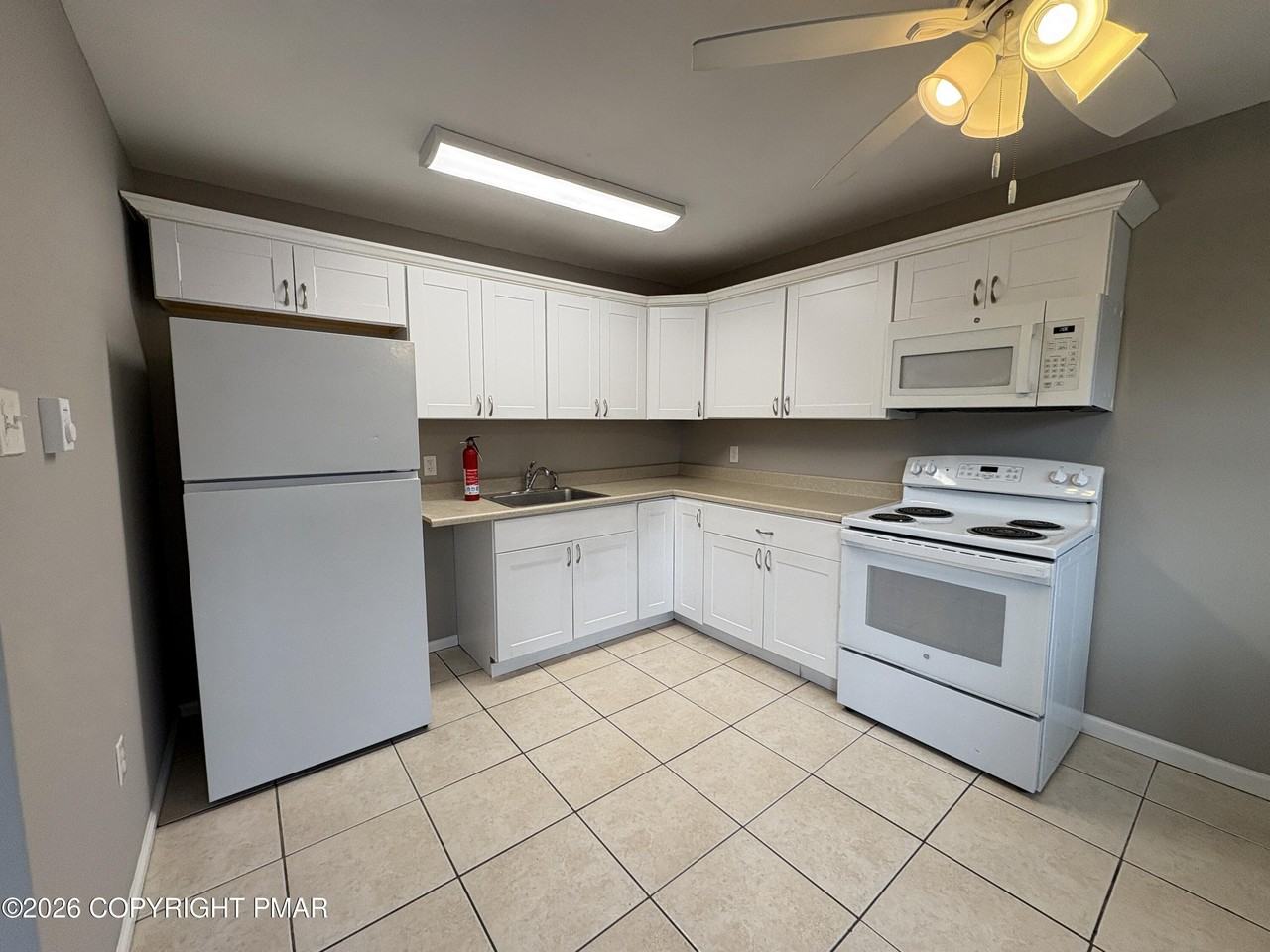 810 Trafalgar Rd - Photo 7 of 9