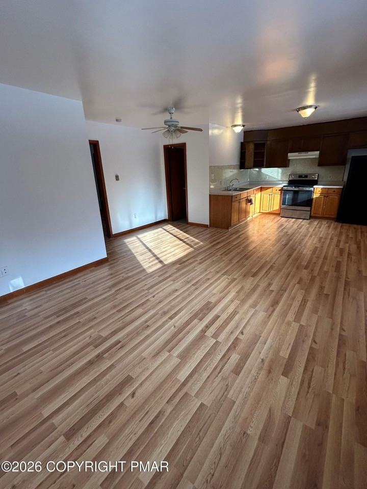 110 Gannet Dr Apt 2 #2 - Photo 3 of 7