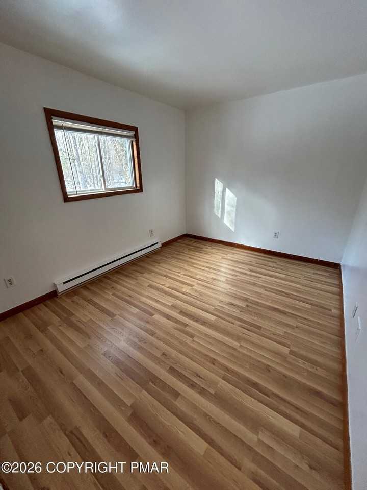 110 Gannet Dr Apt 2 #2 - Photo 5 of 7