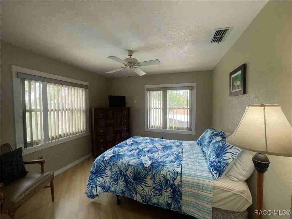 364 Nw 14th Pl - Photo 7 of 30