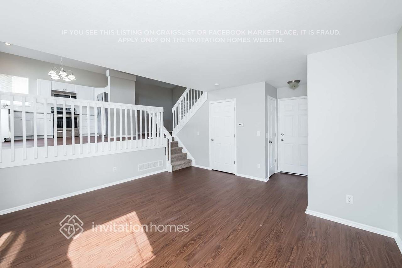 5171 S Nepal Way - Photo 4 of 17