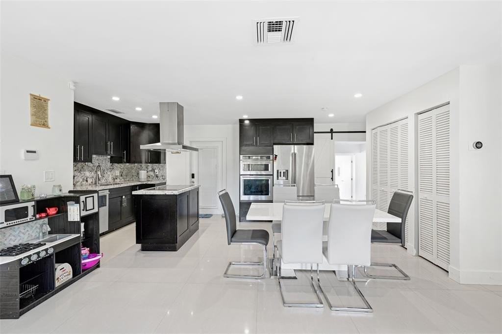 14000 Sw 20th St - Photo 2 of 50