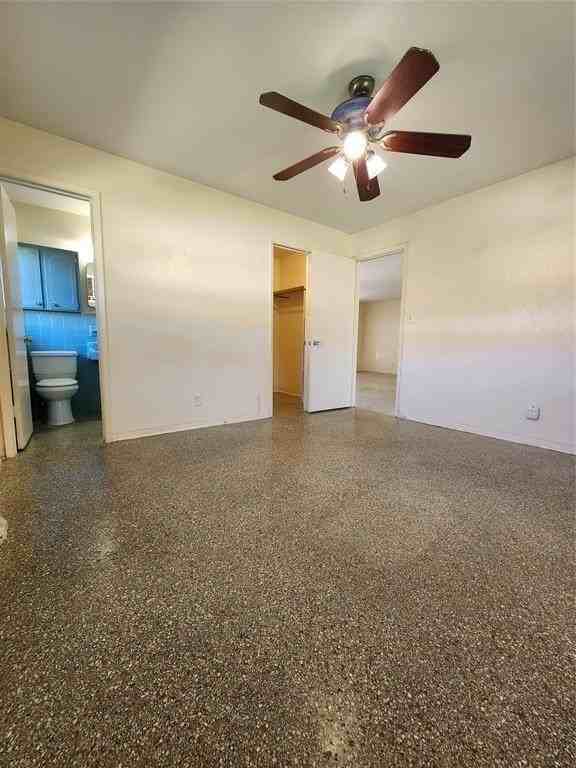 27072709 Ne 32nd St - Photo 3 of 28