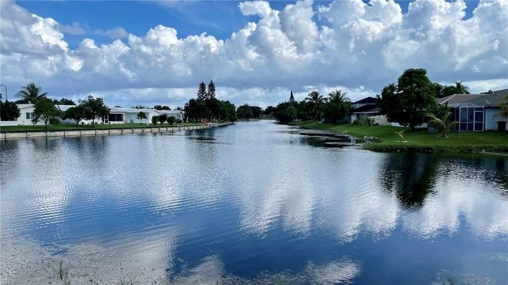 1757 Ne 21st St - Photo 2 of 37