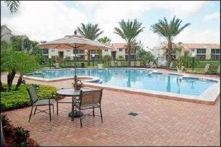 1229 Sw 46th Ave #405 - Photo 1 of 1