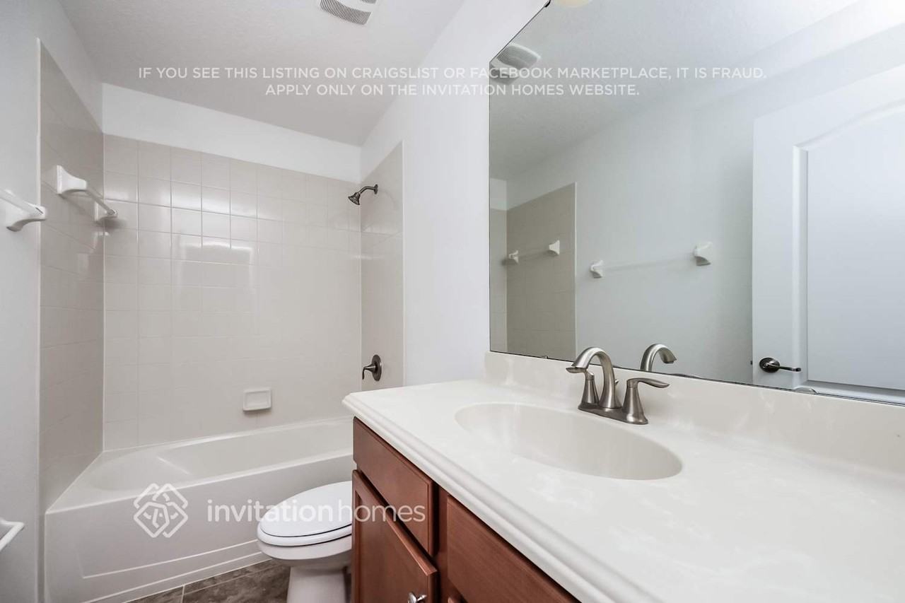 1820 Penrith Loop - Photo 7 of 9