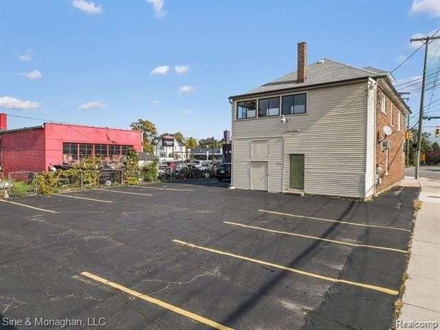 603 N Main St - Photo 3 of 25