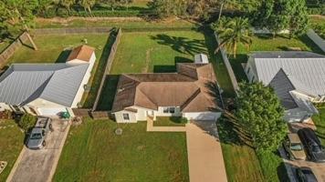 featured image of 2131 Sw Janette Ave