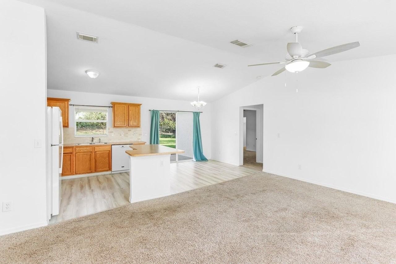 2131 Sw Janette Ave - Photo 7 of 8