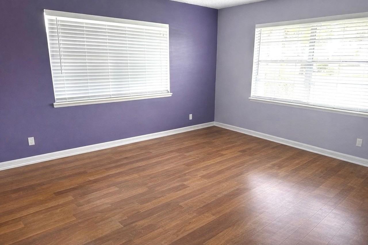 234 Lake Meryl Dr - Photo 5 of 15