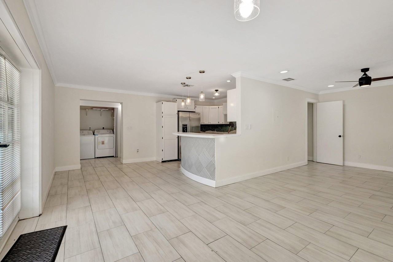 1225 16th Ave N - Photo 3 of 18