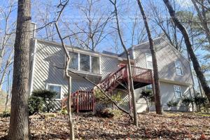 featured image of 1470 Bentcreek Dr