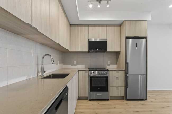 Brant St & Lakeshore Rd. - Photo 2 of 11