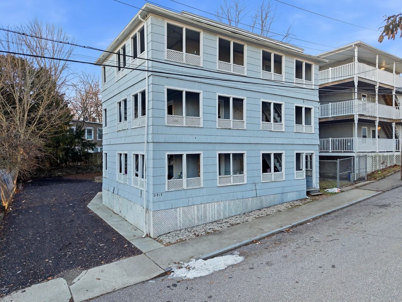 1 East Pratte Avenue #2nd floor - Photo 5 of 17