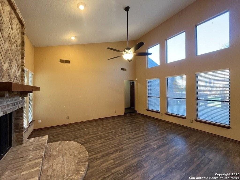 15203 Spring Water Cir - Photo 7 of 50