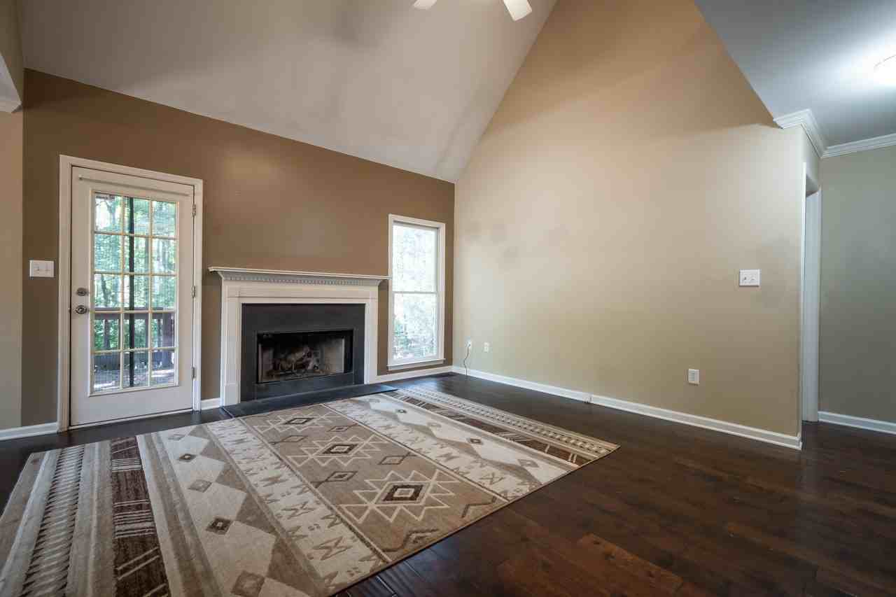 119 Spring Lake Dr #1 - Photo 3 of 41