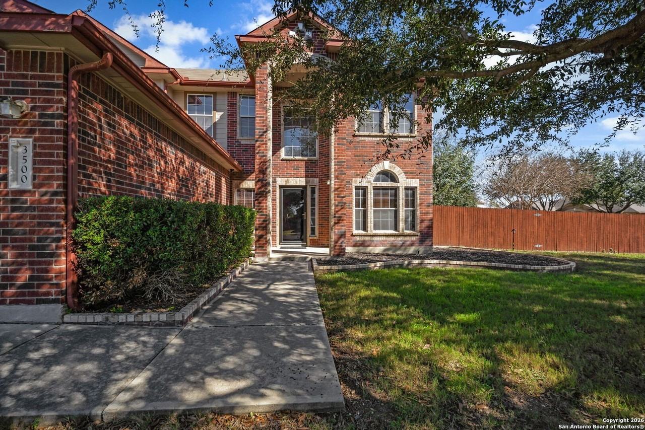 3500 Enchanted Farm - Photo 4 of 45