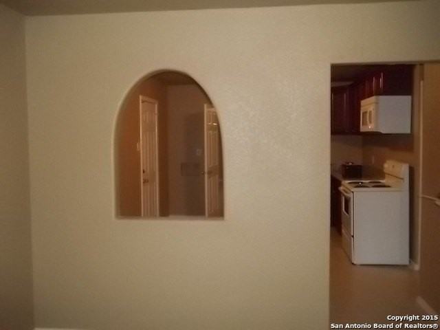 4251 Wild Oak Dr - Photo 4 of 12