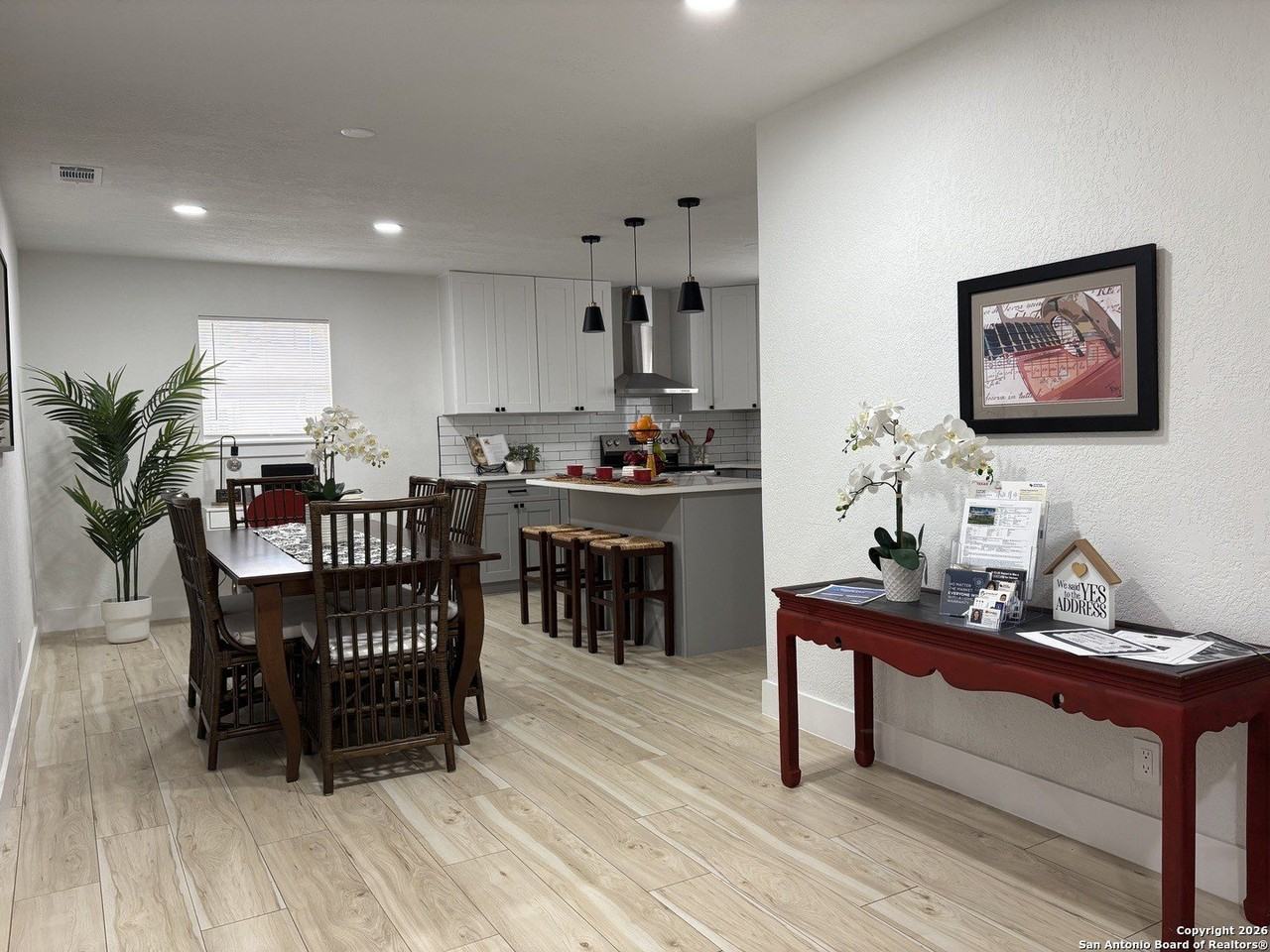 10710 Tioga Dr - Photo 5 of 14