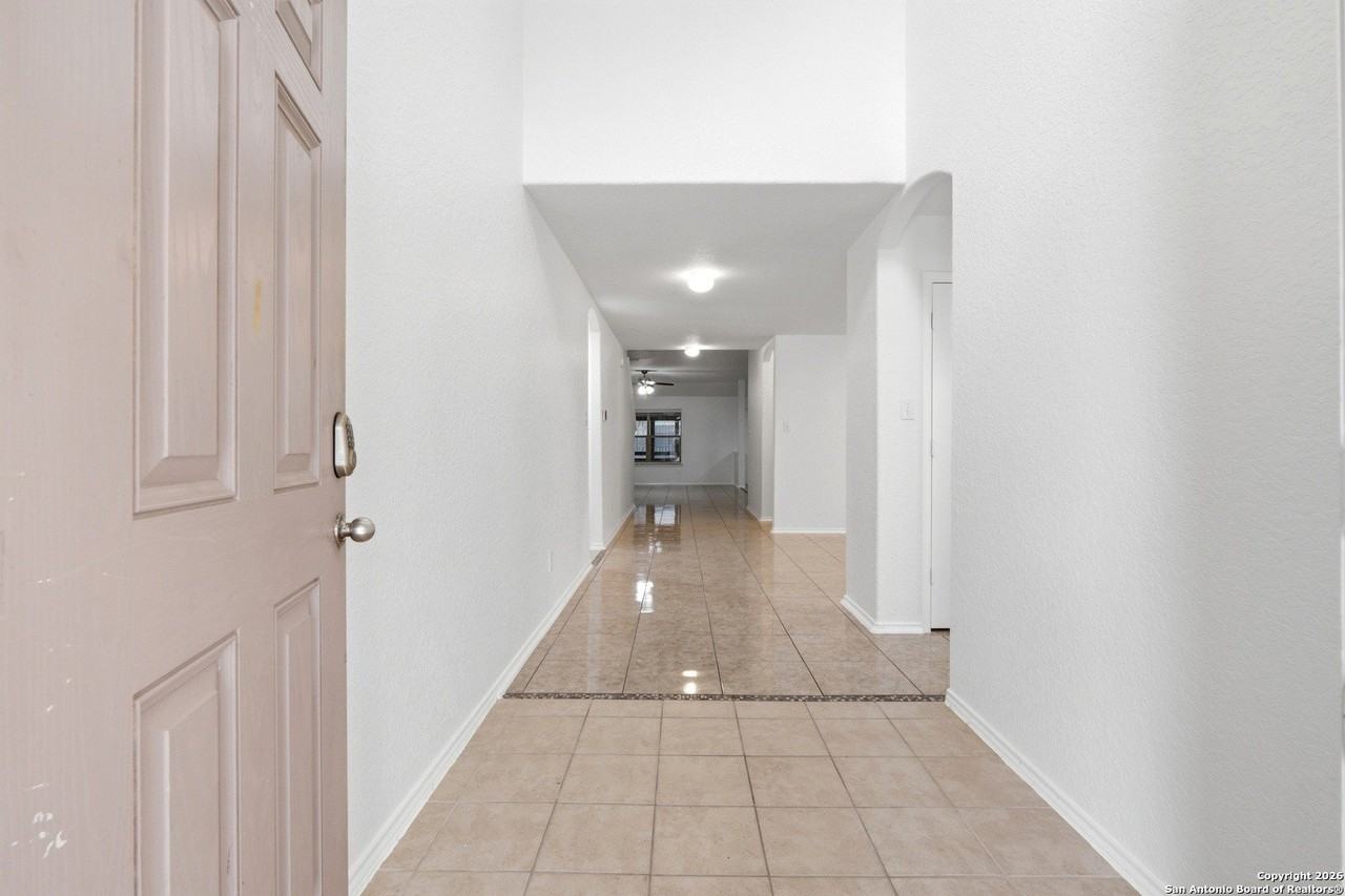 8415 Painted Wagon - Photo 4 of 27