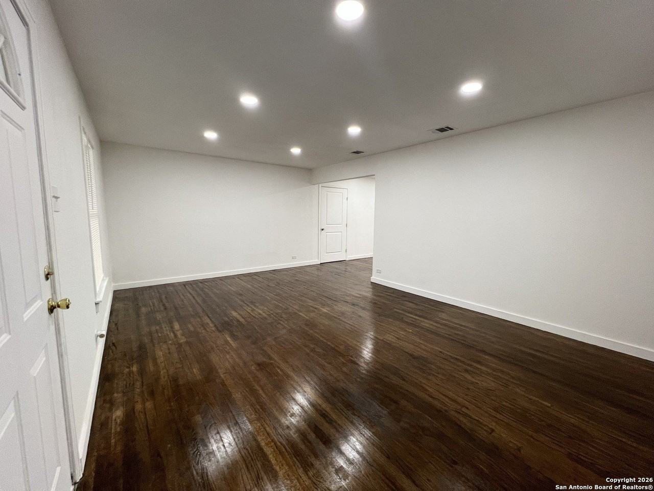 267 Danville Ave - Photo 2 of 11