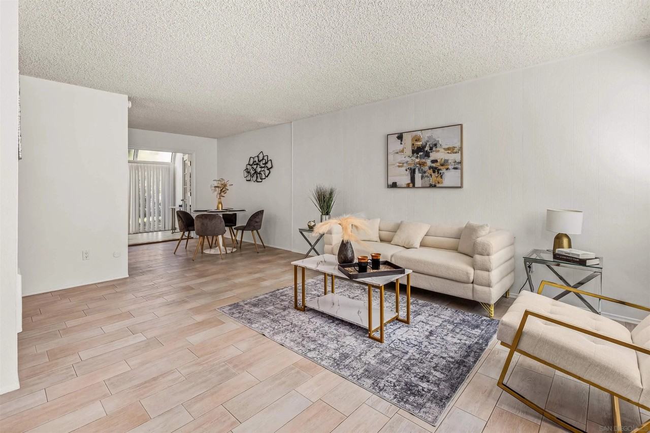 7779 Camino Glorita - Photo 5 of 14